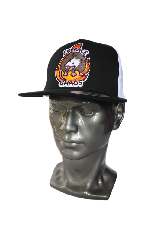 Snapback " Embrace chaos " (noir/blanc)